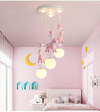 Load image into Gallery viewer, Pony Pendant Chandelier